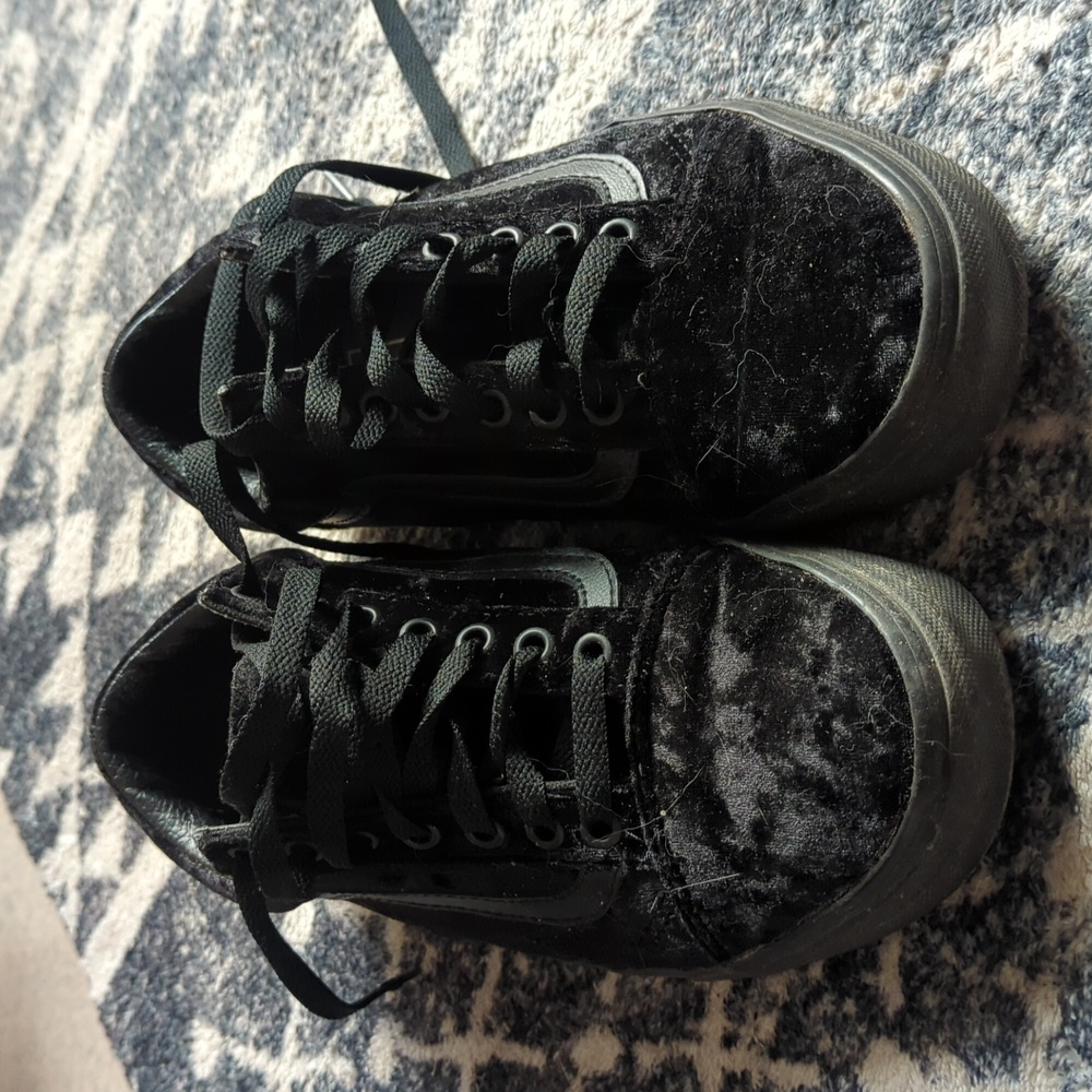 Vans velvet shoes